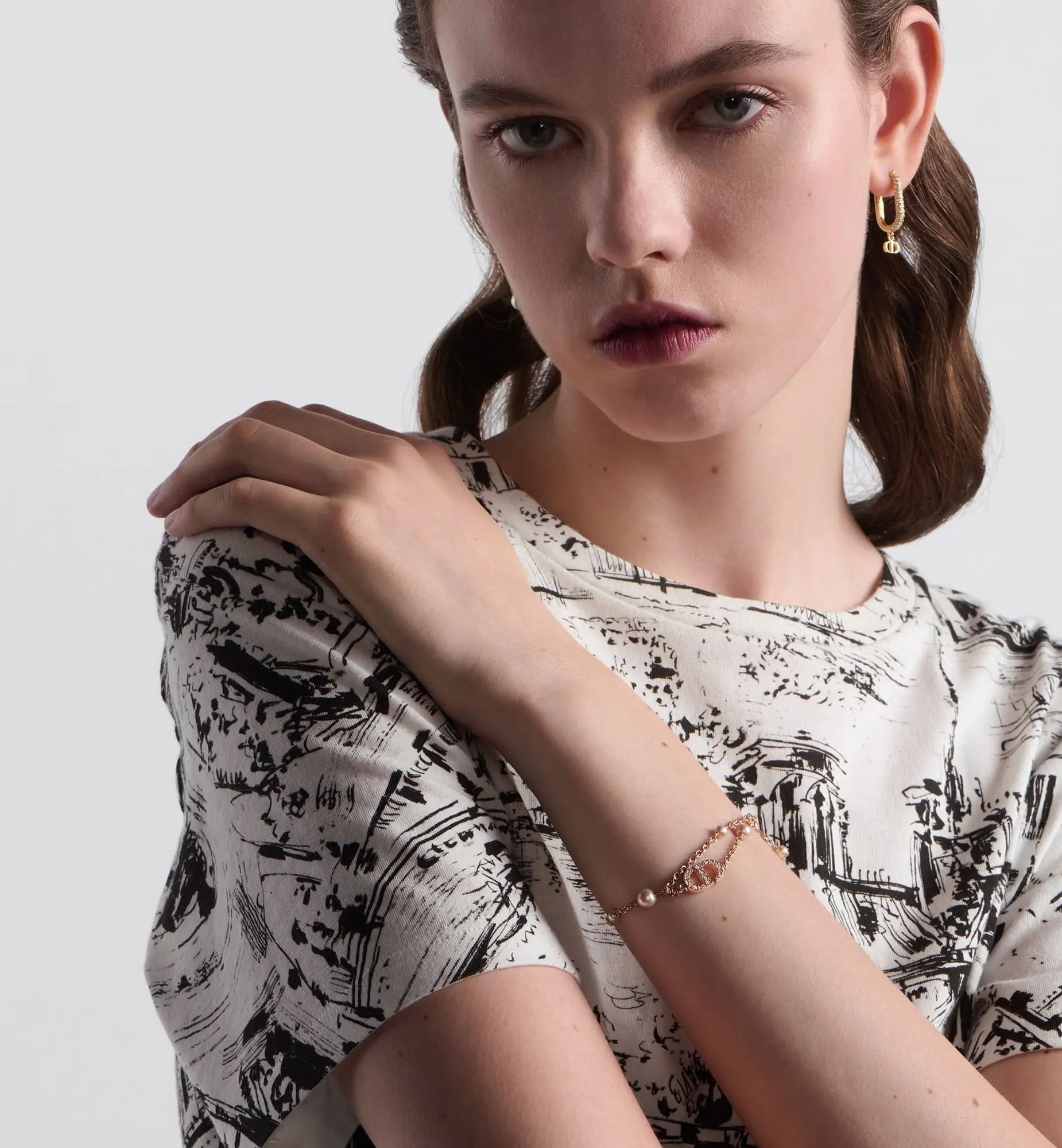CD Navy Multi-Chain Pearl Bracelet (Gold-Plated Brass) D15017470 — view 9