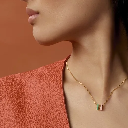 Mini Pop H Pendant Necklace D23516793 — view 9