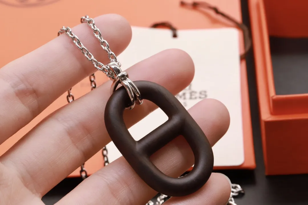 O'Maillon Pendant Necklace in Palladium-Plated Metal D15517713 — view 4