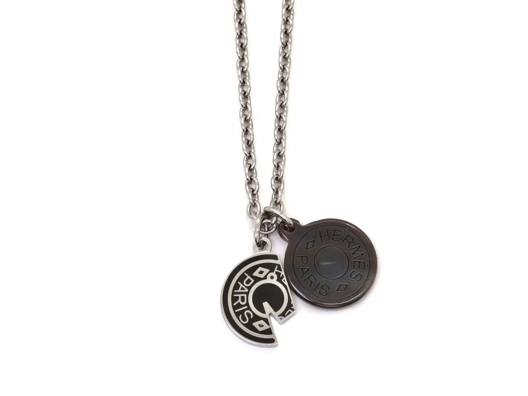 Buffalo Horn and Lacquer Pendant Necklace D19517717