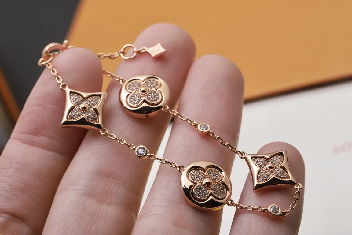 Color Blossom BB Multi-Pattern Bracelet D19517462 — view 4