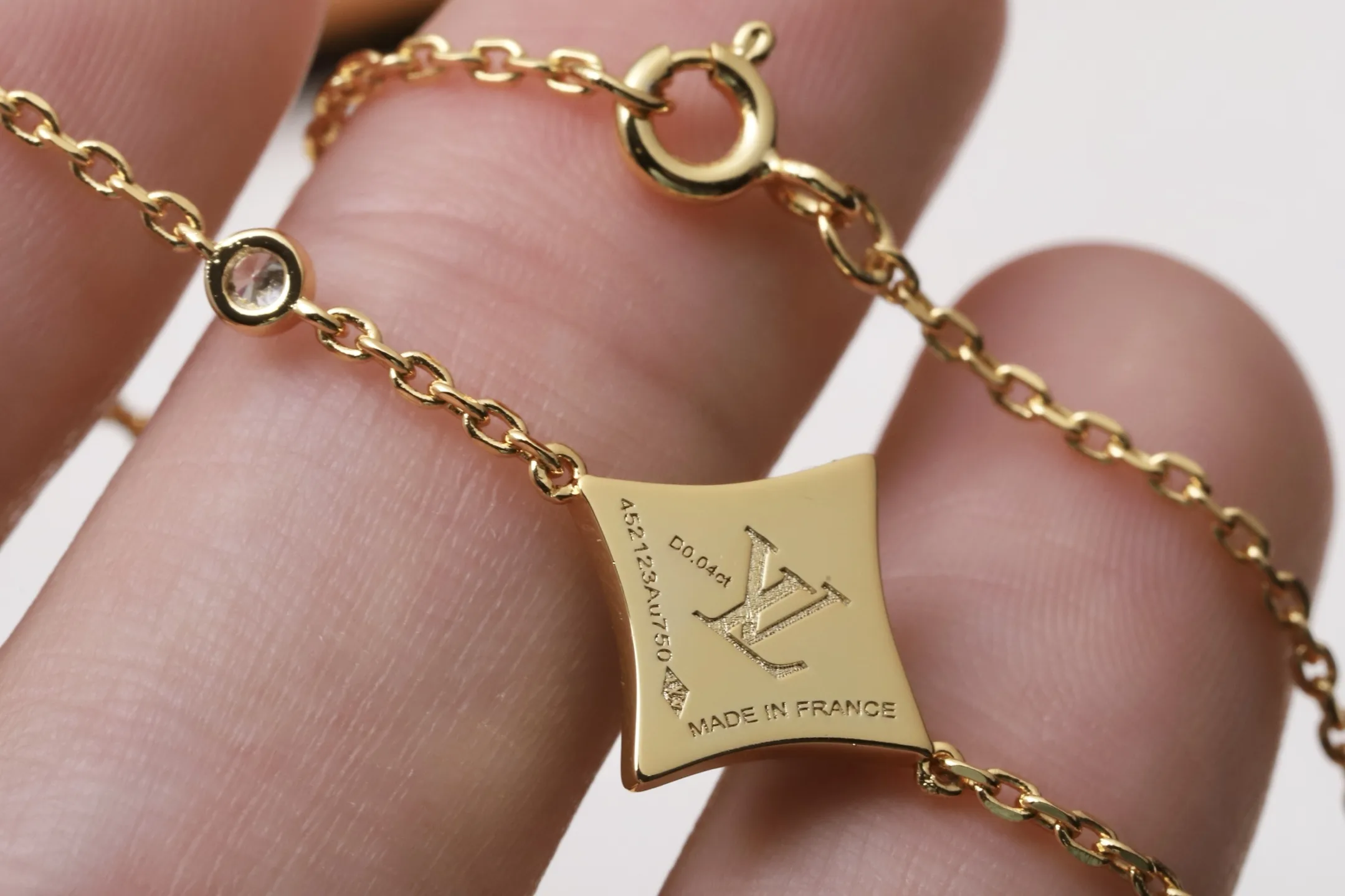 Color Blossom BB Star Bracelet (Gold-Plated Brass) D15017388 — view 5