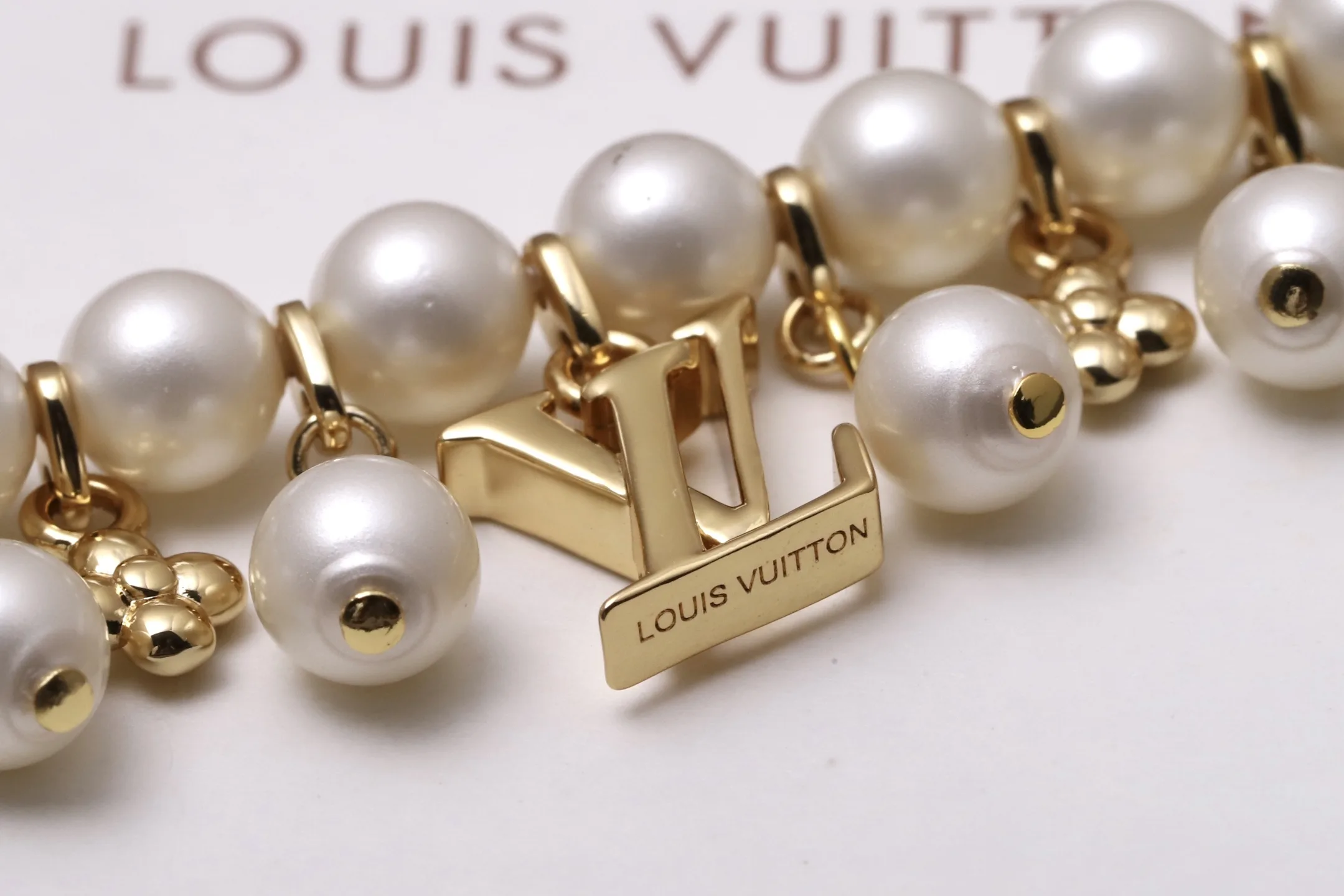 Monogram Flower Pearl Charm Bracelet D17017366 — view 6