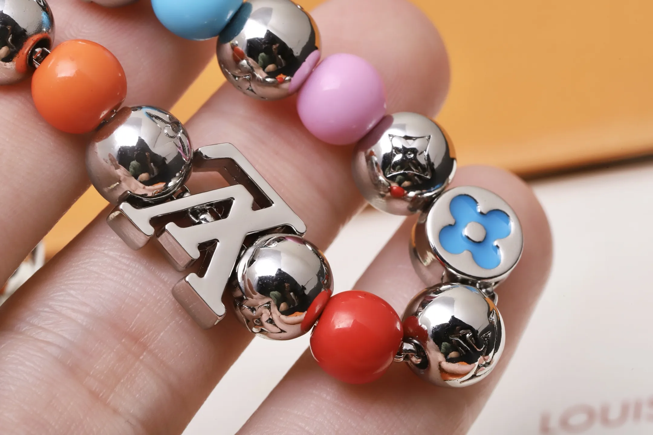 LV Candy Beaded Charm Bracelet D10517443 — view 5
