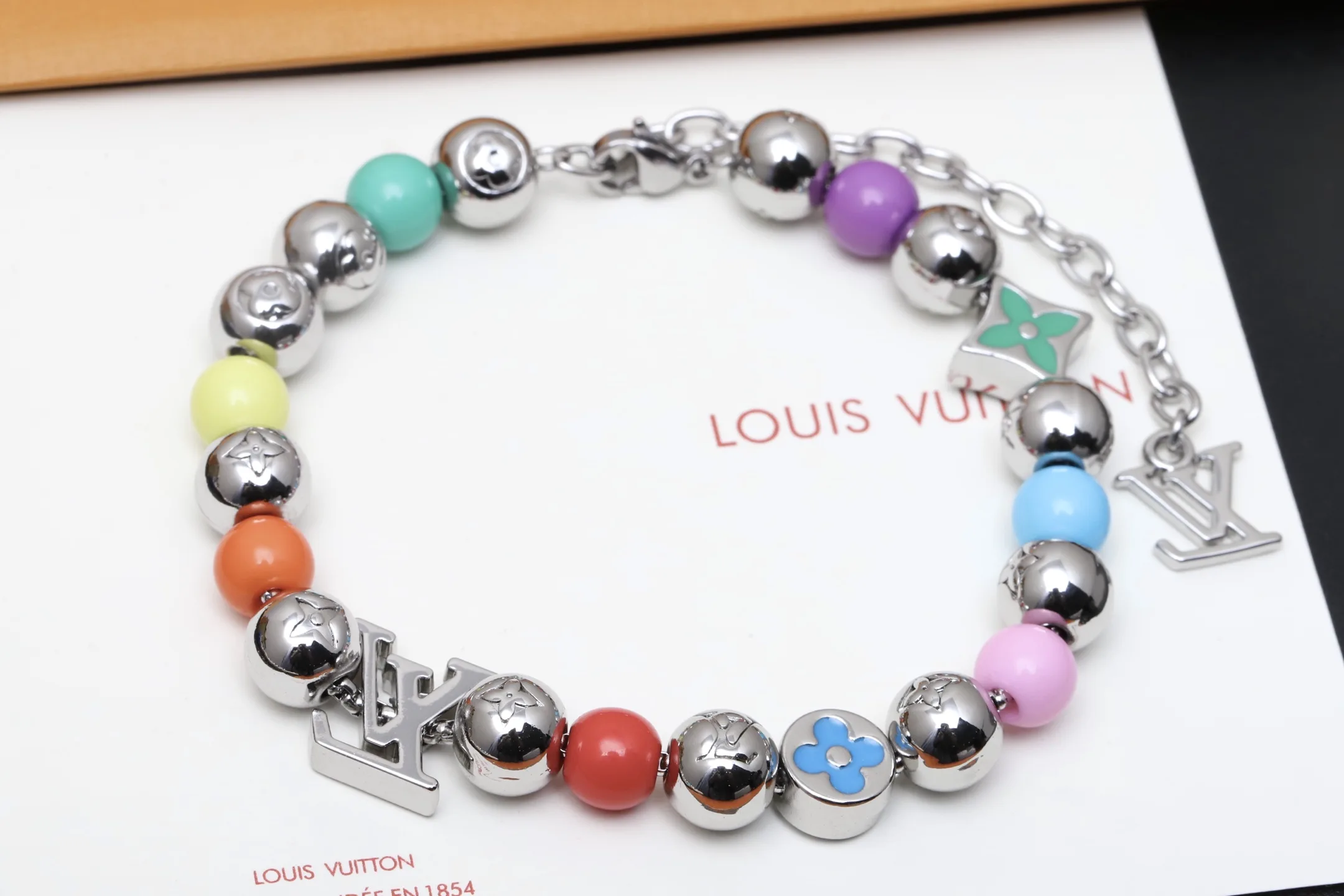 LV Candy Beaded Charm Bracelet D10517443 — view 7