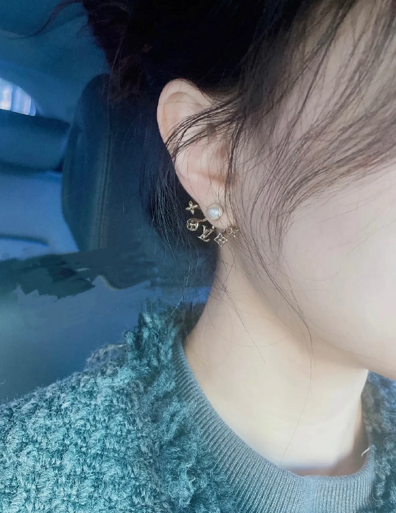 Flowergram Pearl Stud Earrings D11517510 — view 8