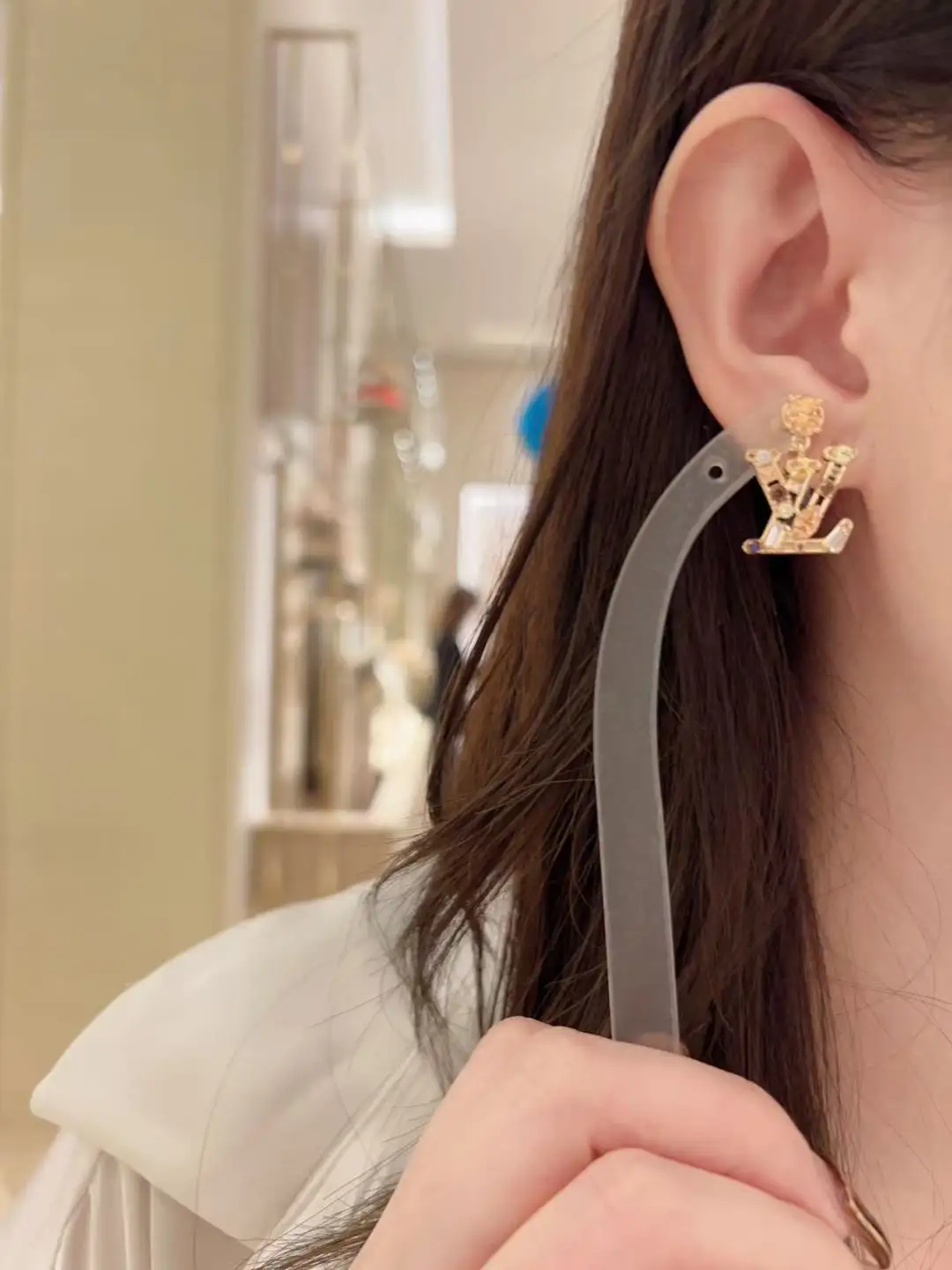 LV Initial Crystal-Embellished Stud Earrings D14017379 — view 9