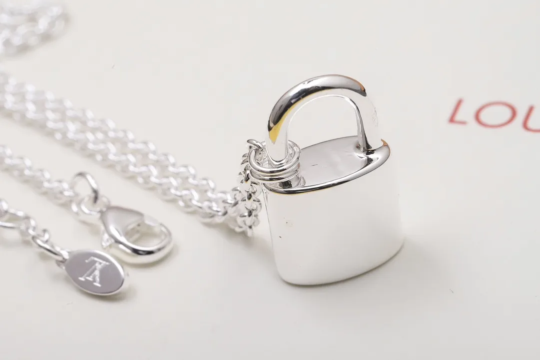 Silver Lockit Pendant Necklace (Sterling Silver) D51516756 — view 6