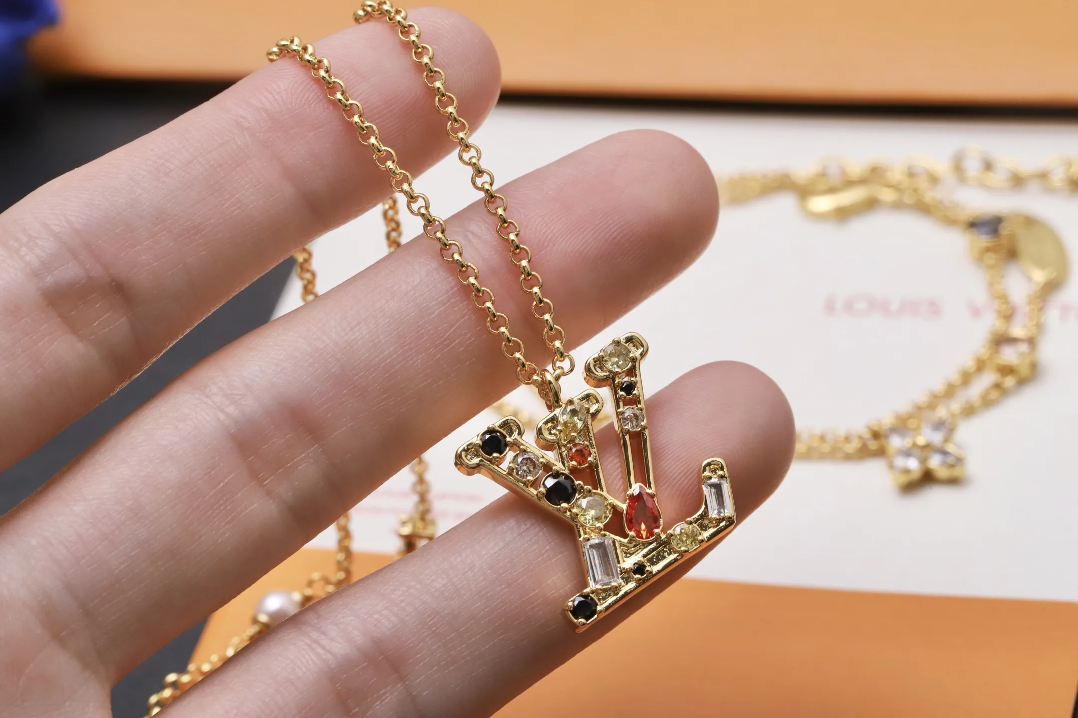 LV Logo Crystal-Embellished Pendant Necklace D16517381 — view 4