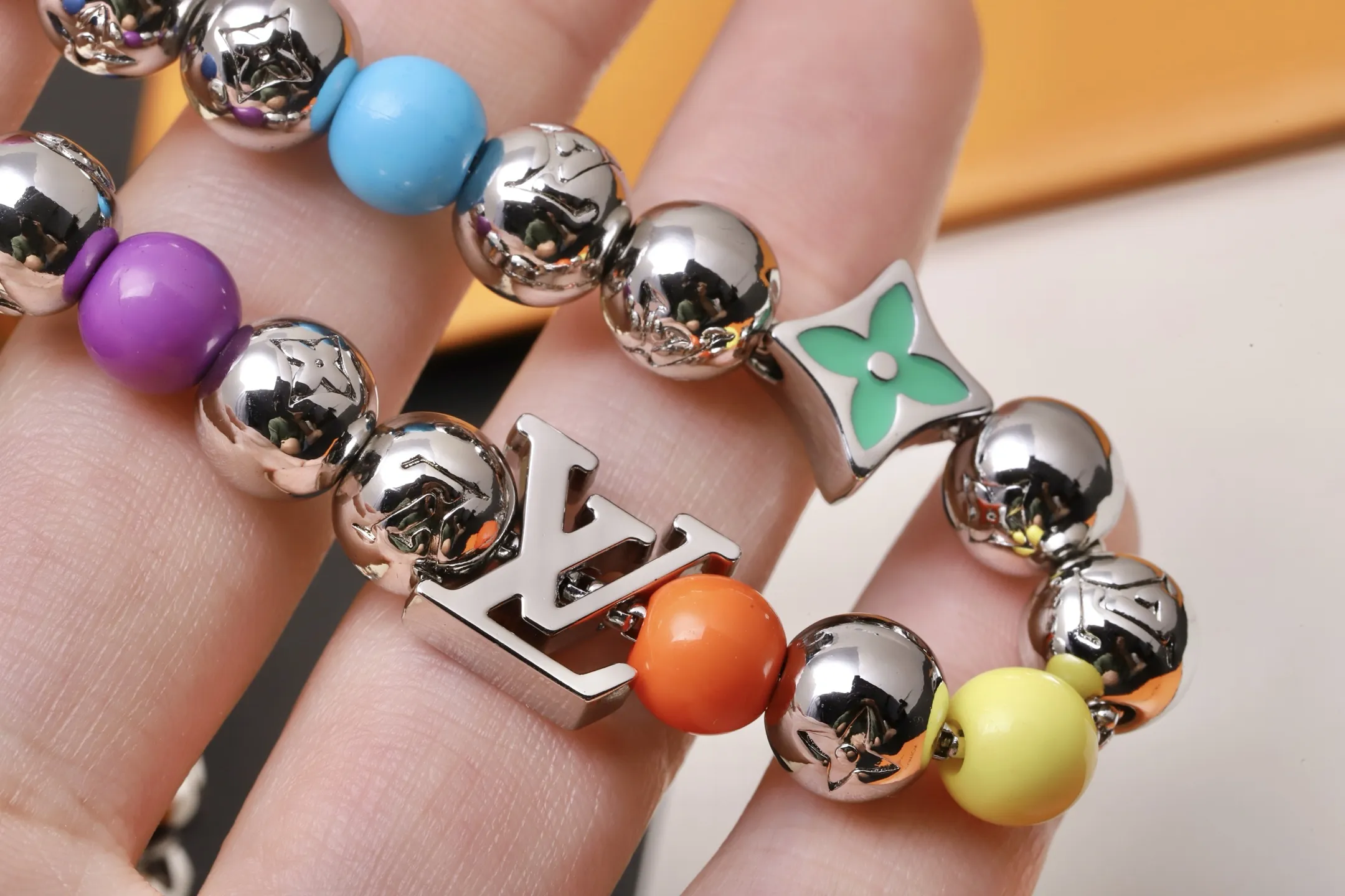 Candy Beaded Logo Necklace D15517444 — view 5