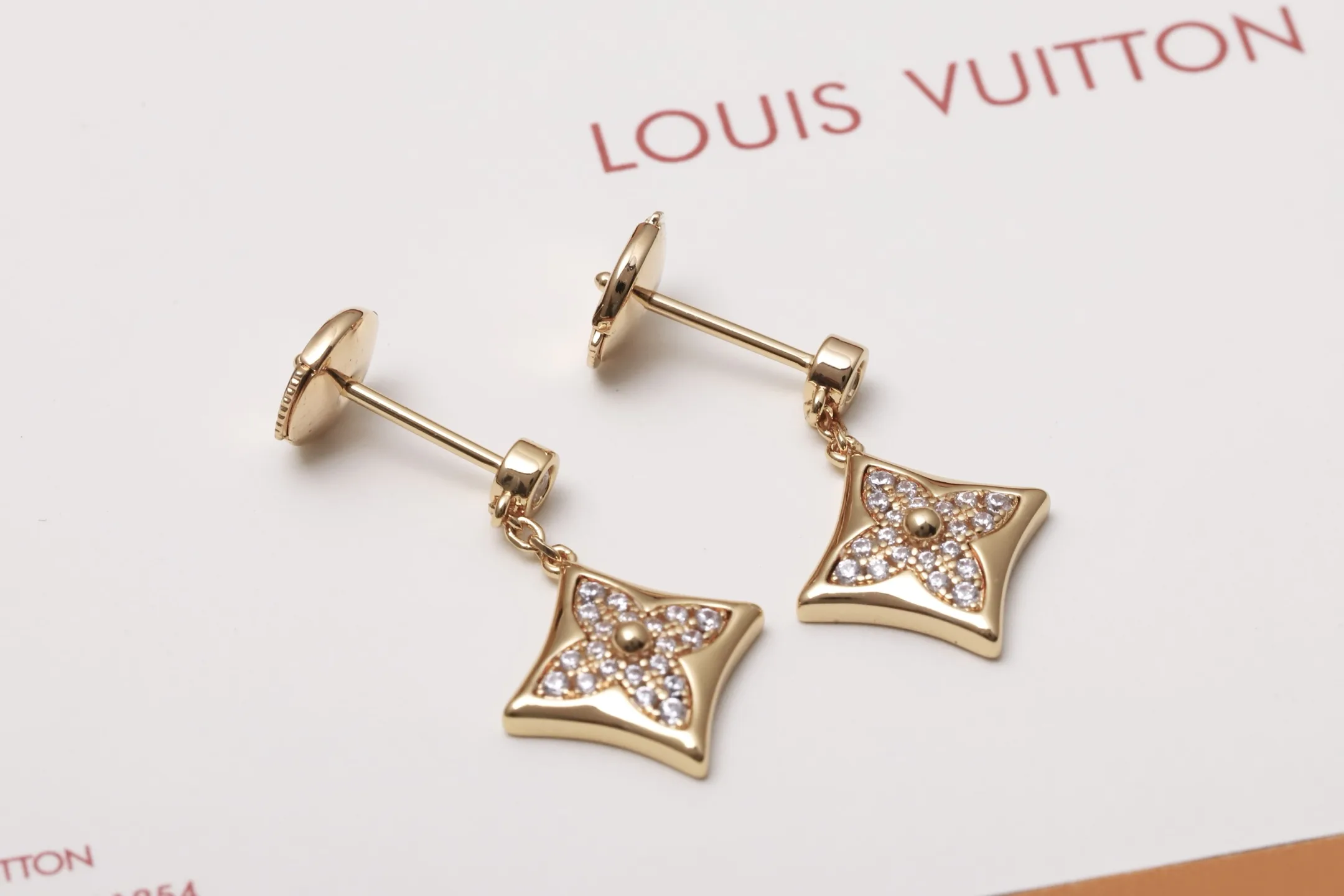 Idylle Blossom Drop Earrings (Gold-Plated Brass) D16017387 — view 5