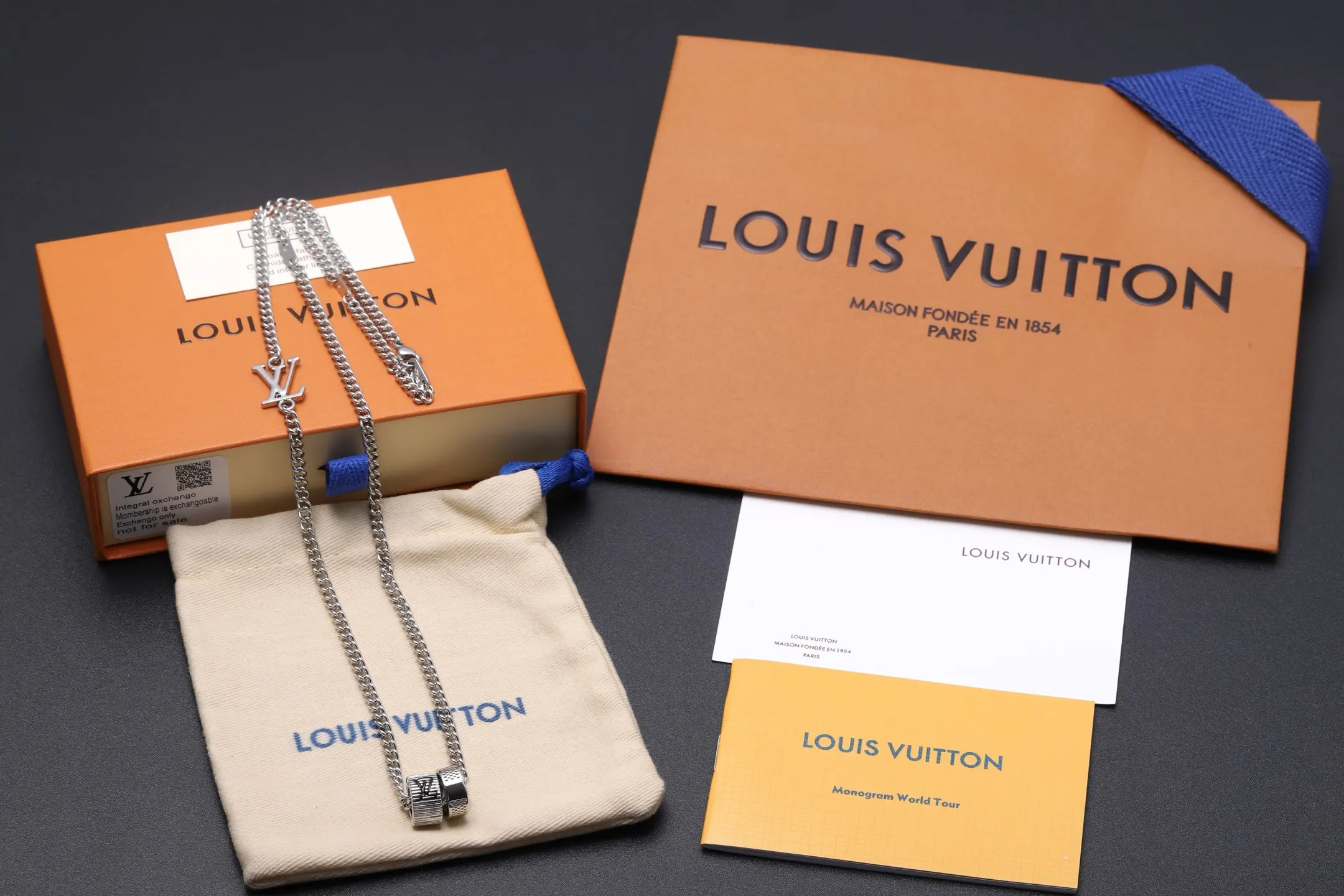 LV Logo and Double Ring Pendant Necklace D10516774 — view 2