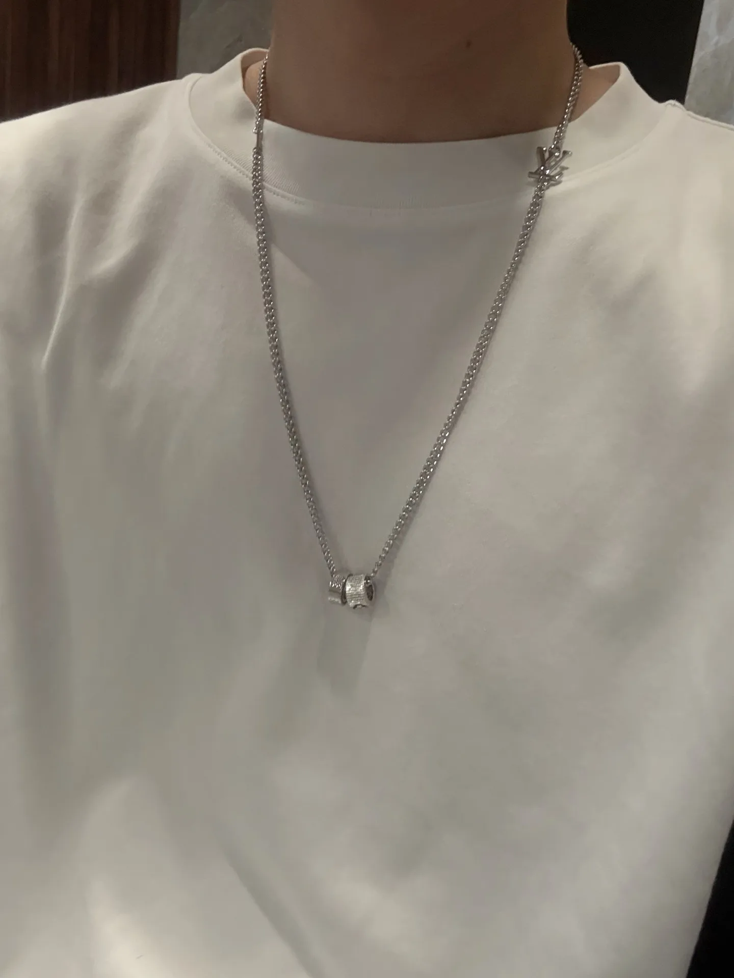 LV Logo and Double Ring Pendant Necklace D10516774 — view 9