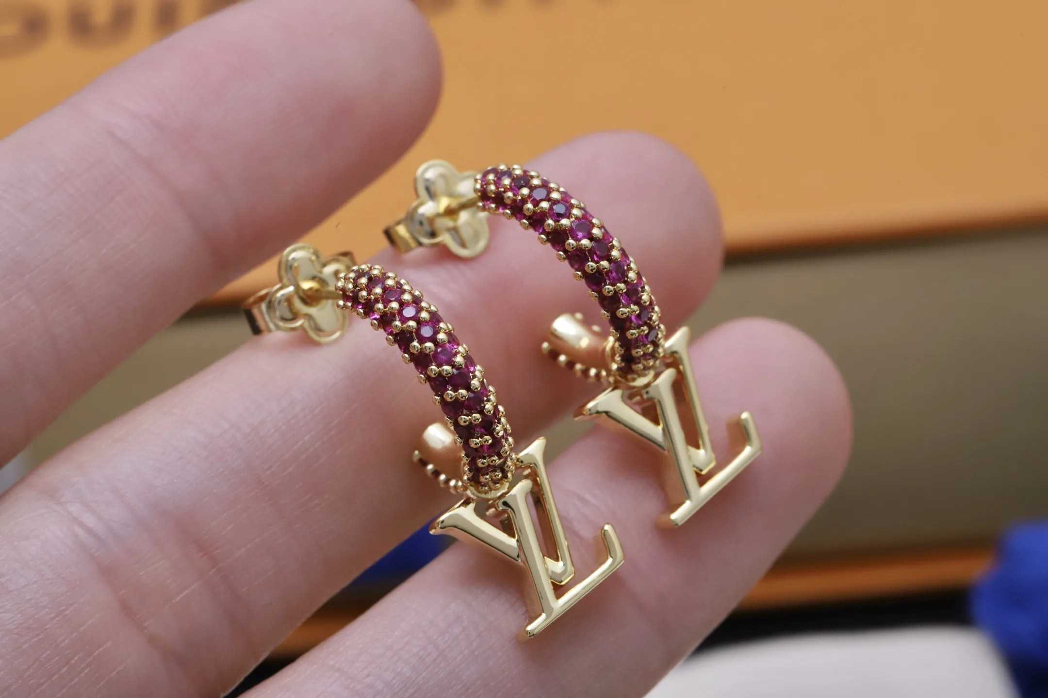 LV Iconic Crystal-Embellished Hoop Earrings D14017670 — view 4