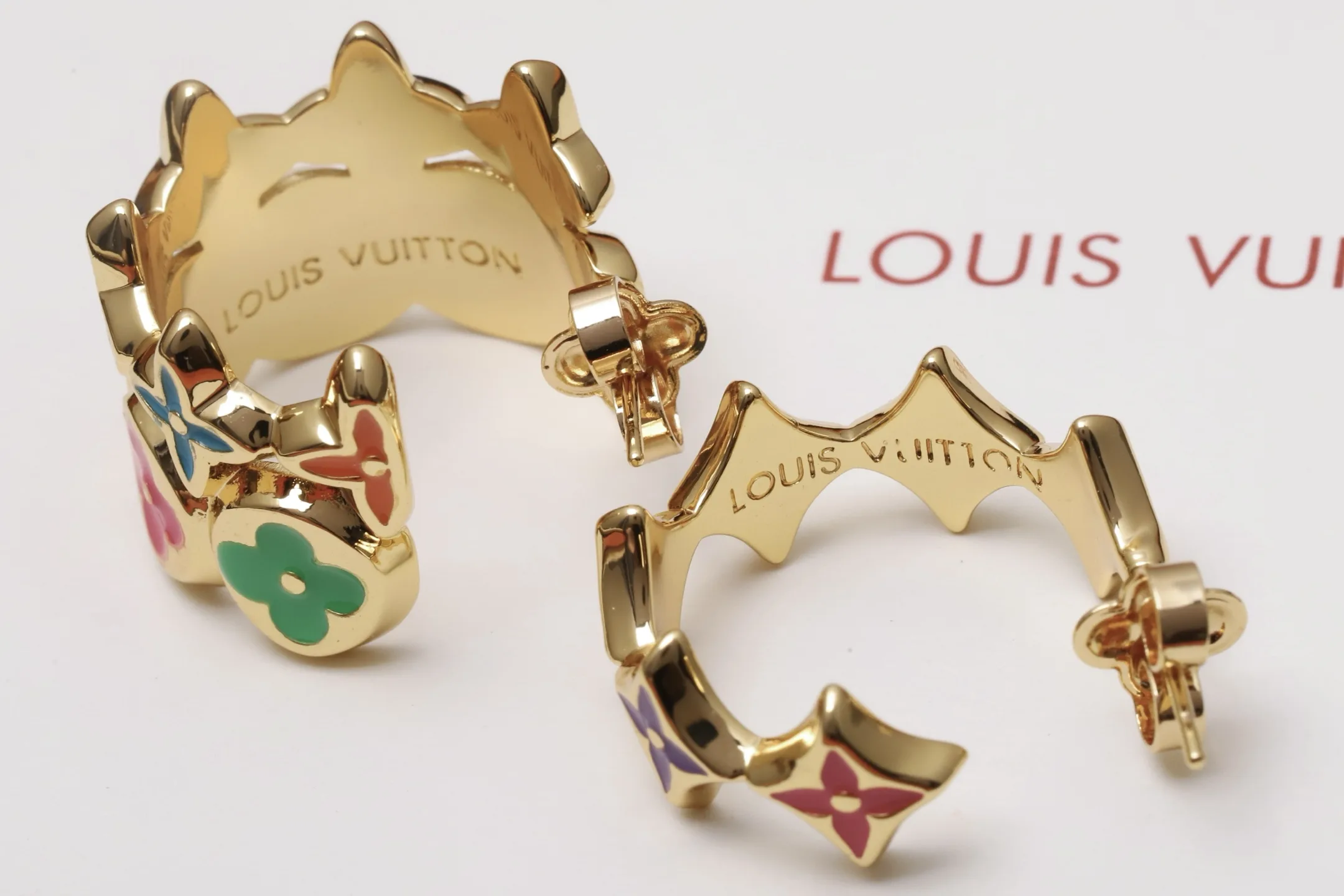 Monogram Flower Enamel Hoop Earrings D12517499 — view 7