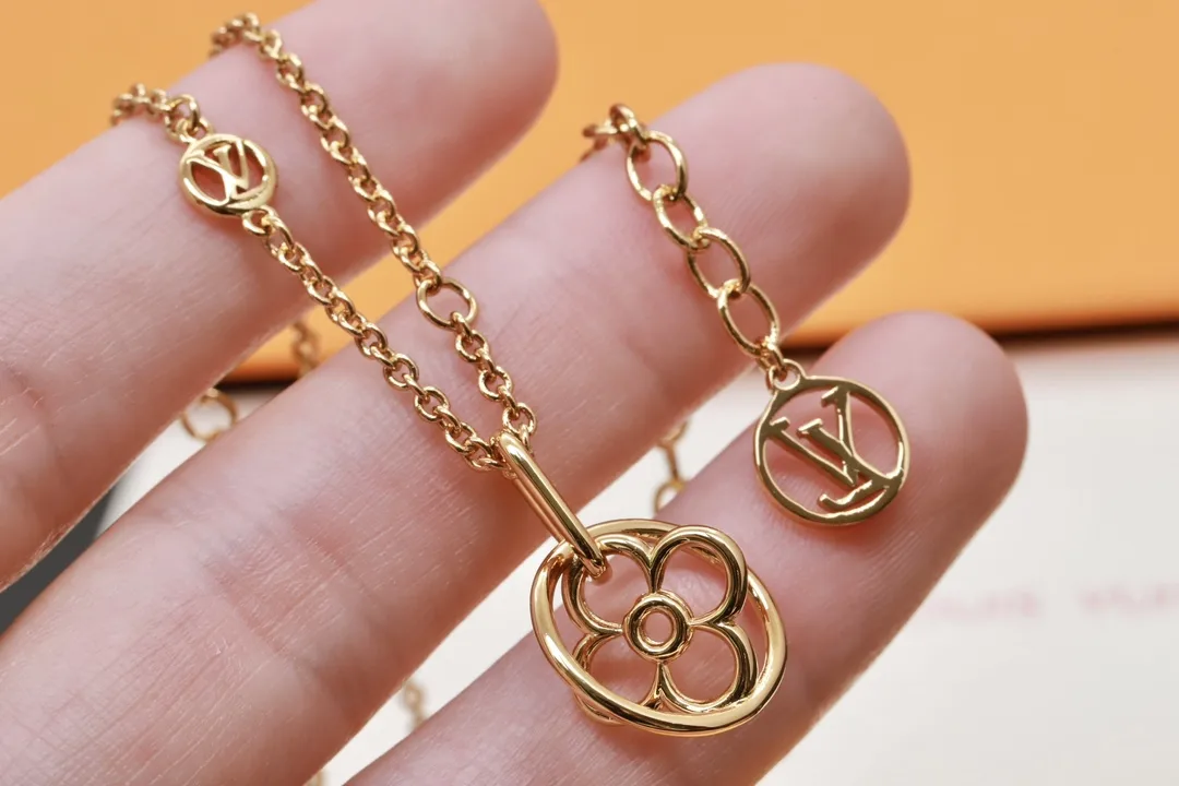 Flowergram Pendant Necklace D13017233 — view 5