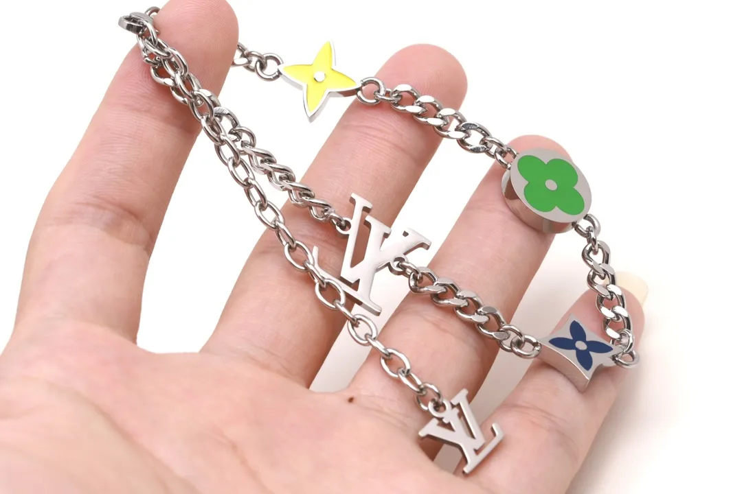 LV Sunrise Monogram Flower Bracelet D10017572 — view 4