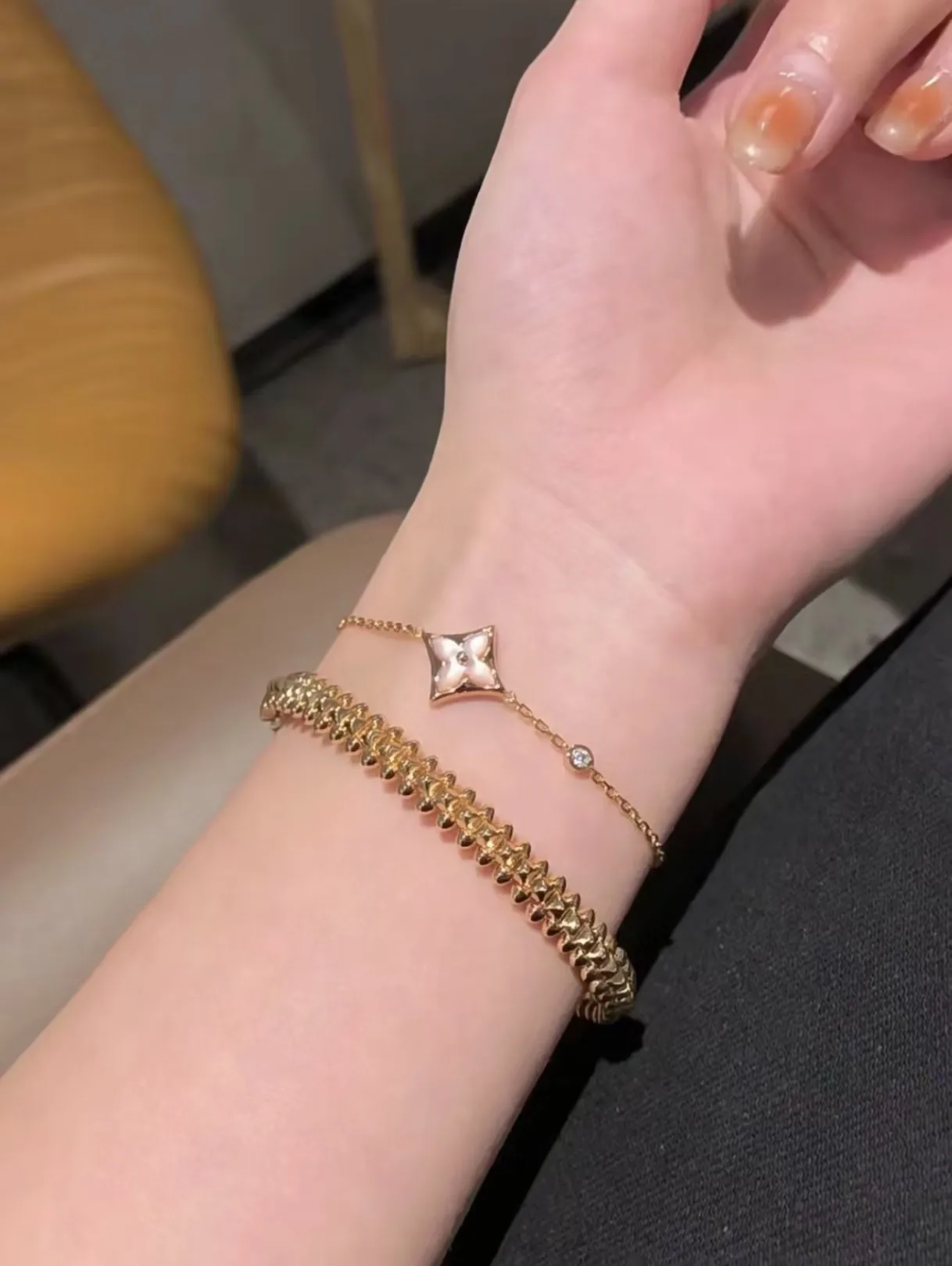 Color Blossom Star Bracelet with Pink Mother-of-Pearl D10517579 — view 8