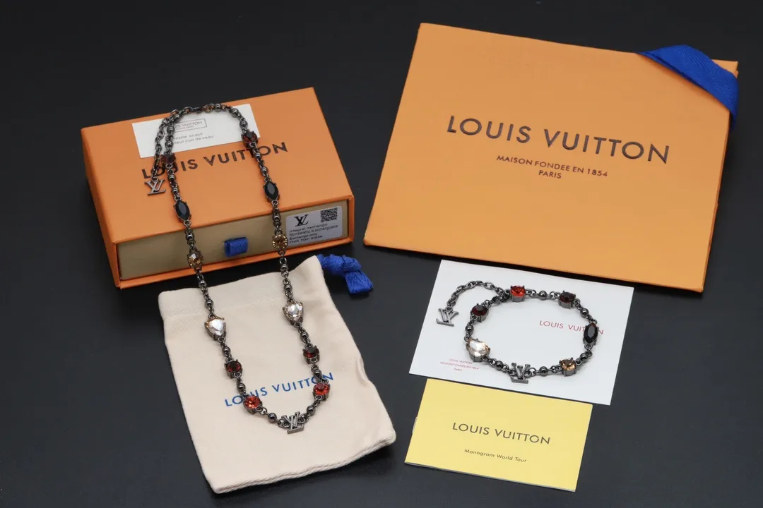 LV Light Crystal Embellished Bracelet D13017583