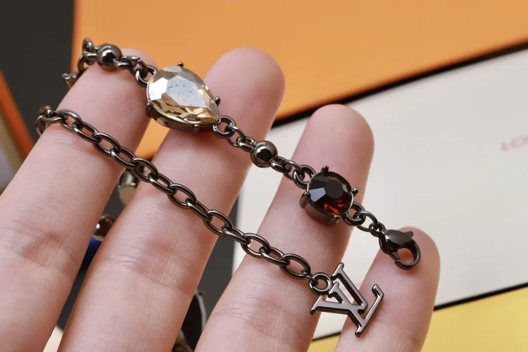 LV Light Crystal Embellished Bracelet D13017583 — view 5