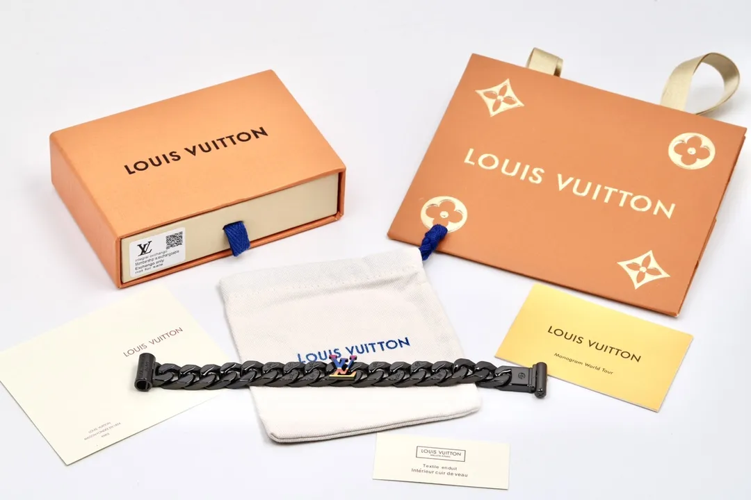 LV 2054 Rainbow Cuban Chain Bracelet D16017406 — view 7