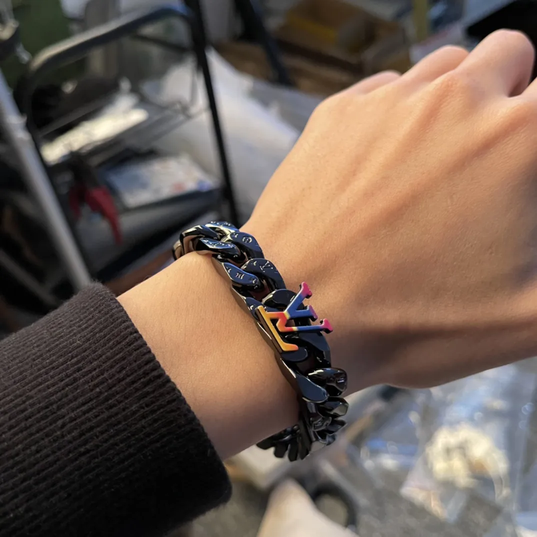 LV 2054 Rainbow Cuban Chain Bracelet D16017406 — view 8