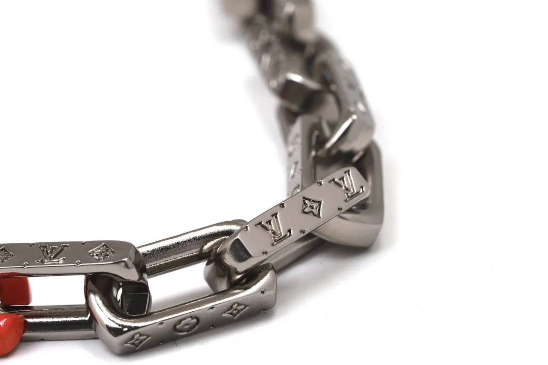 Monogram Engraved Chain Bracelet (Titanium Steel) D11017407 — view 2