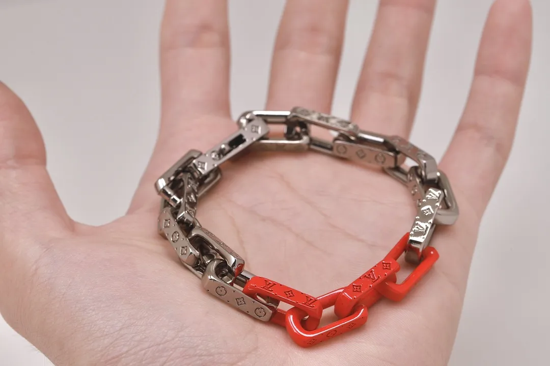 Monogram Engraved Chain Bracelet (Titanium Steel) D11017407 — view 4