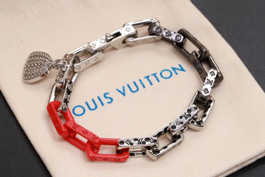 LV x Yayoi Kusama Monogram Chain Necklace D17017456 — view 4