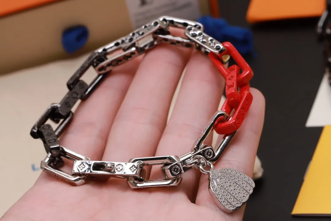 LV x Yayoi Kusama Monogram Chain Necklace D17017456 — view 6