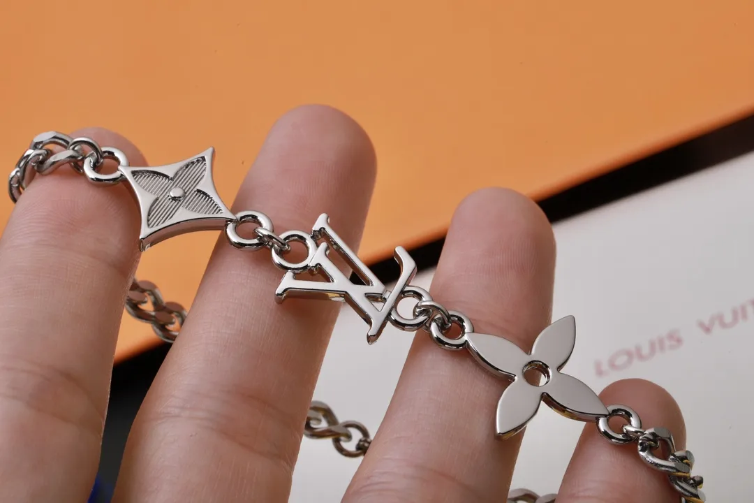 MNG Row Monogram Chain Bracelet D13017415 — view 4