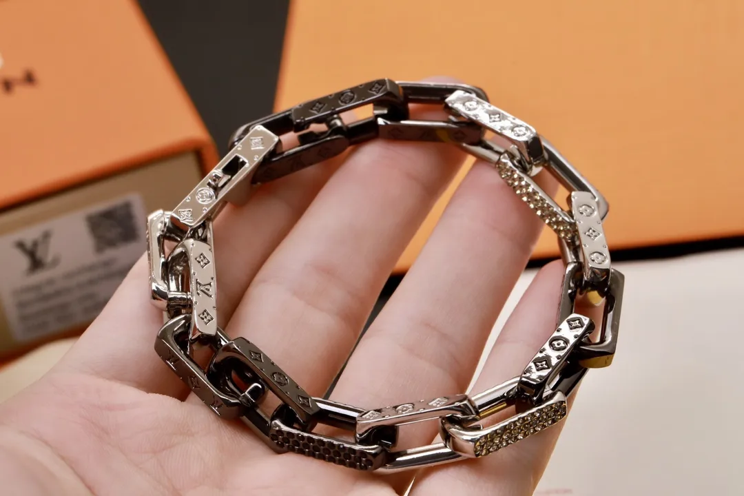 Monogram Chain Bracelet with Crystals D12017582 — view 4