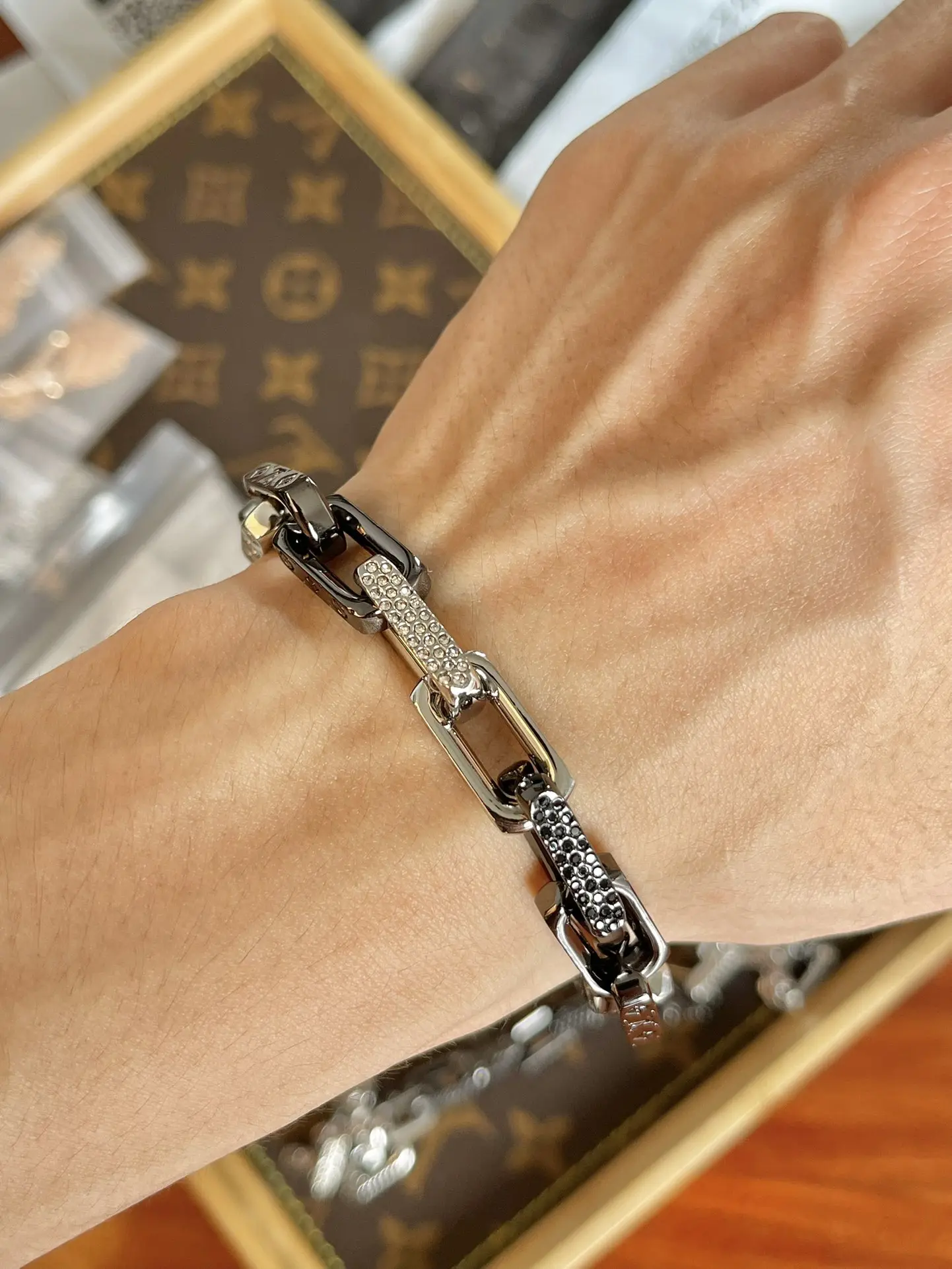Monogram Chain Bracelet with Crystals D12017582 — view 8