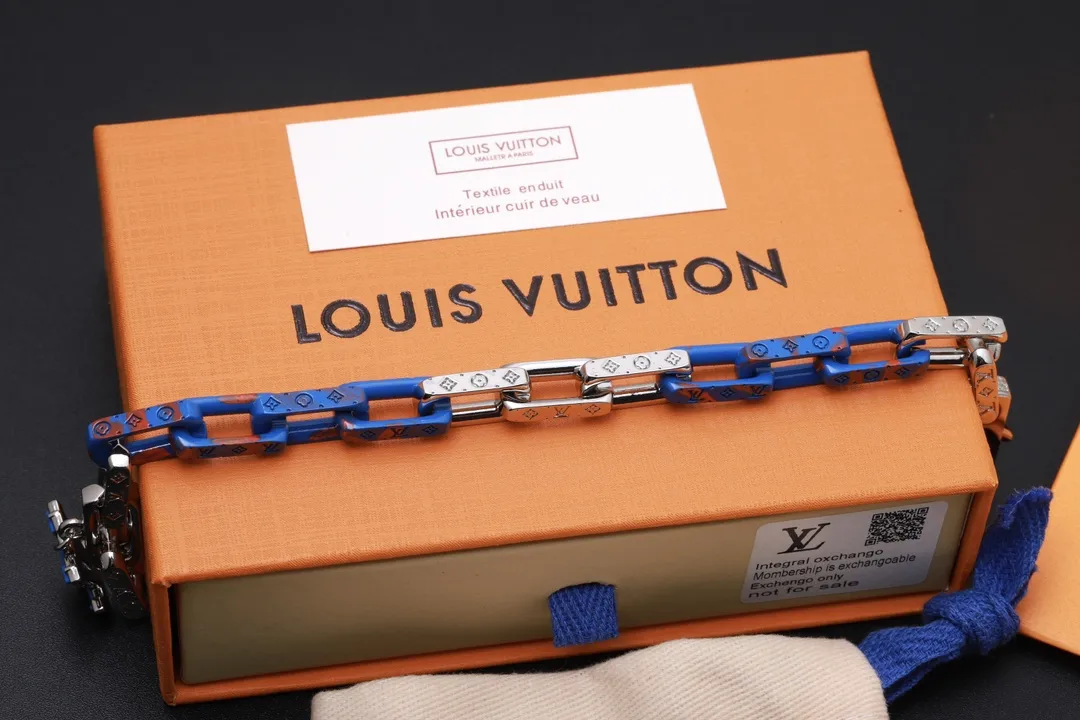 Monogram Chain Bracelet in Resin and Steel D12017414 — view 4
