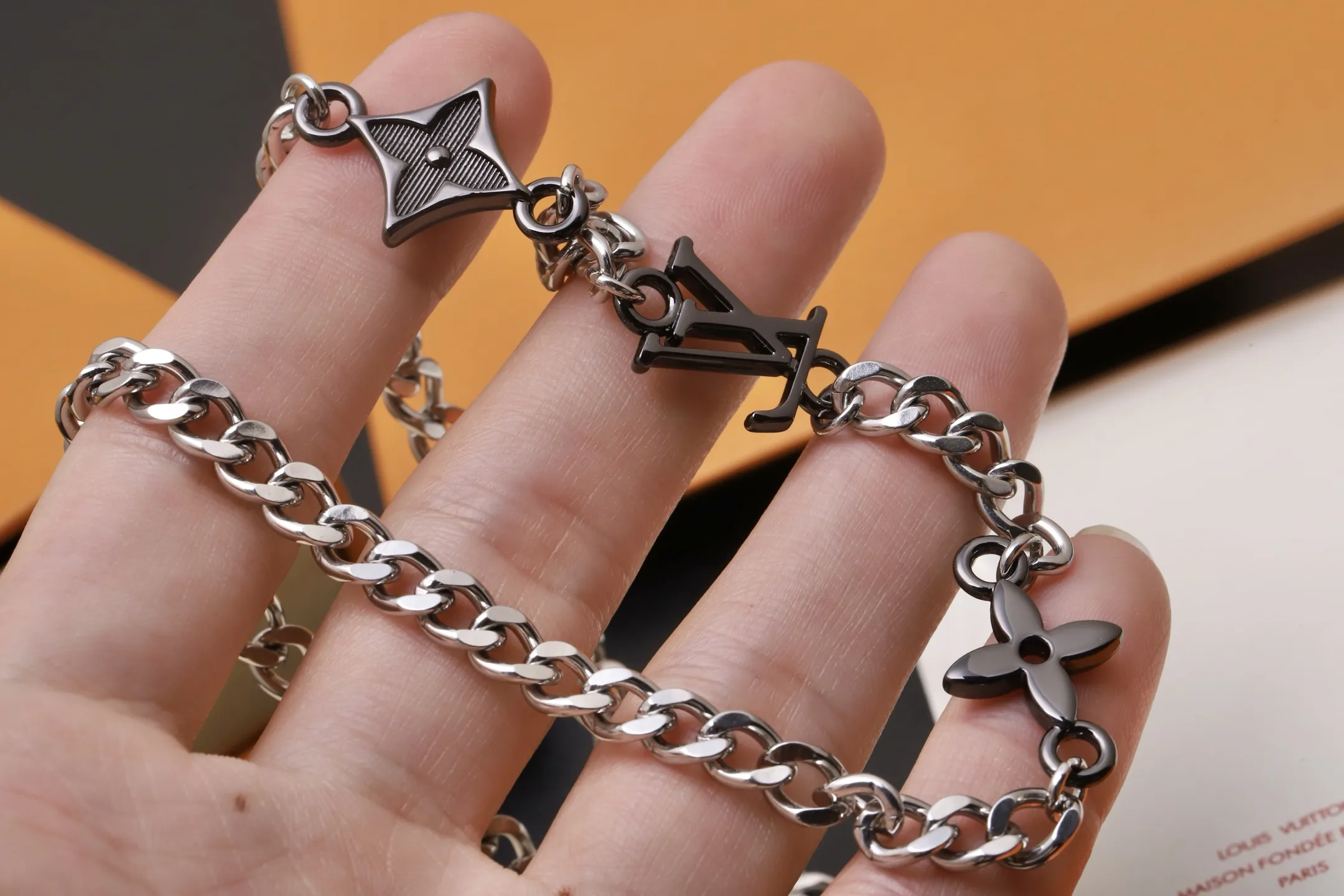 Monogram Row Chain Necklace D14517513 — view 6