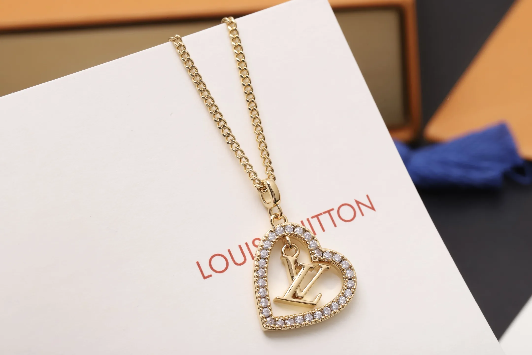 My LV Heart Pendant Necklace D14017656 — view 4