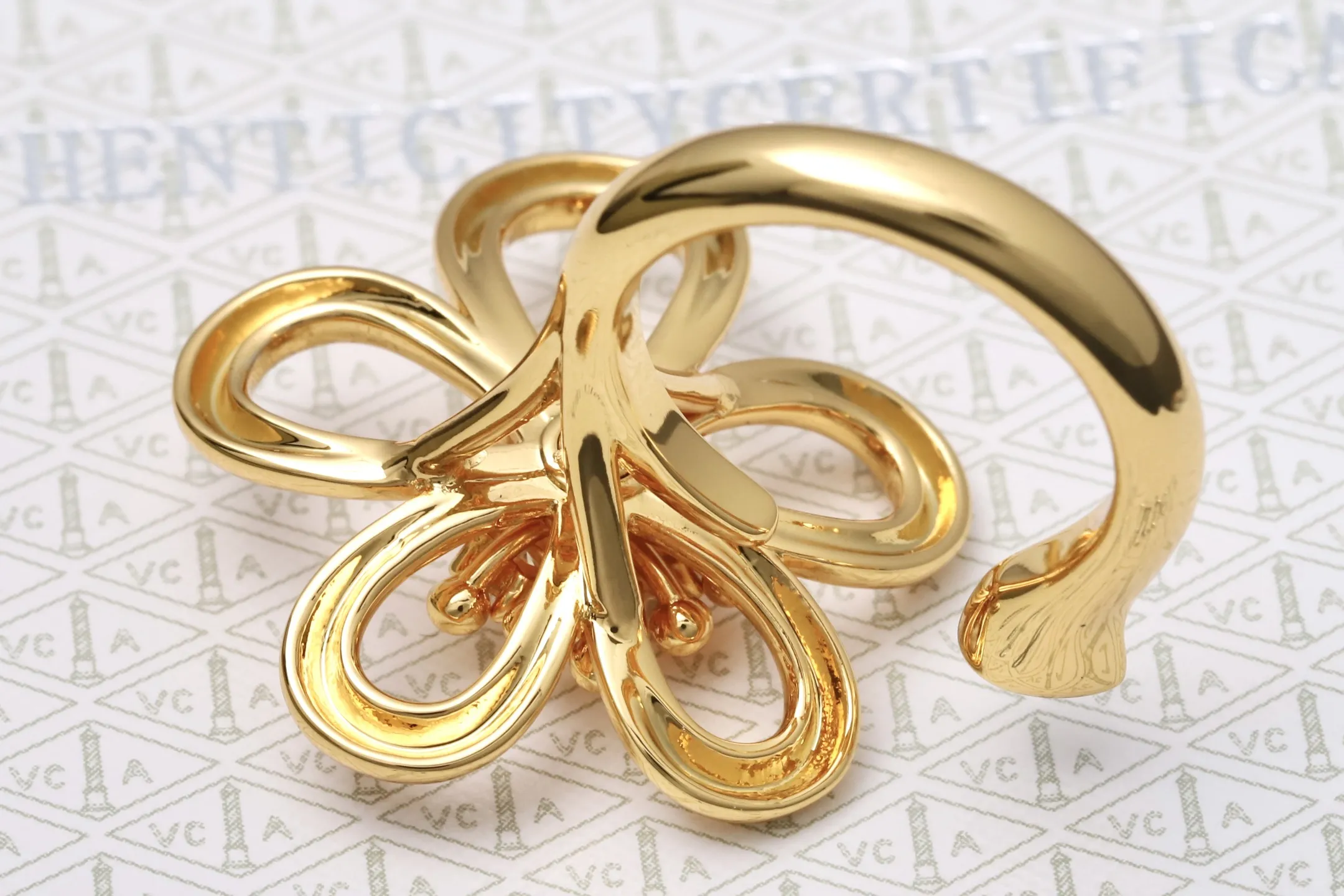 Flowerlace Diamond Ring (Gold-Plated Brass) D14517178 — view 5