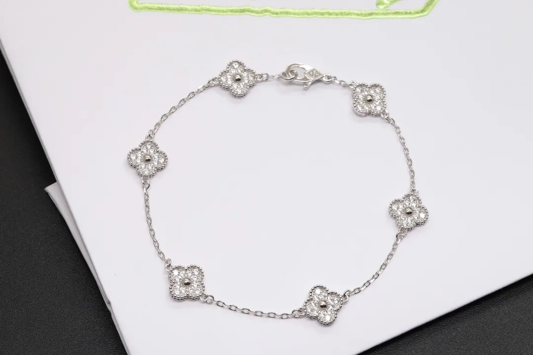 Sweet Alhambra 6-Motif Bracelet (Sterling Silver) D22016641 — view 4