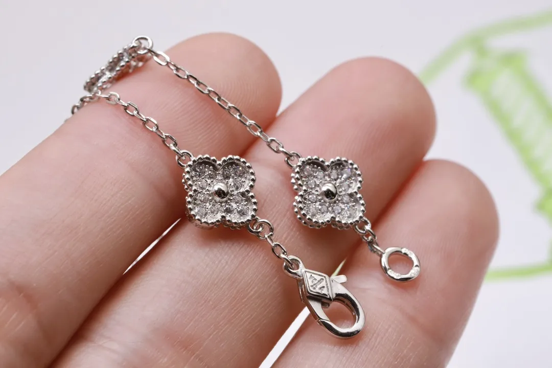 Sweet Alhambra 6-Motif Bracelet (Sterling Silver) D22016641 — view 8