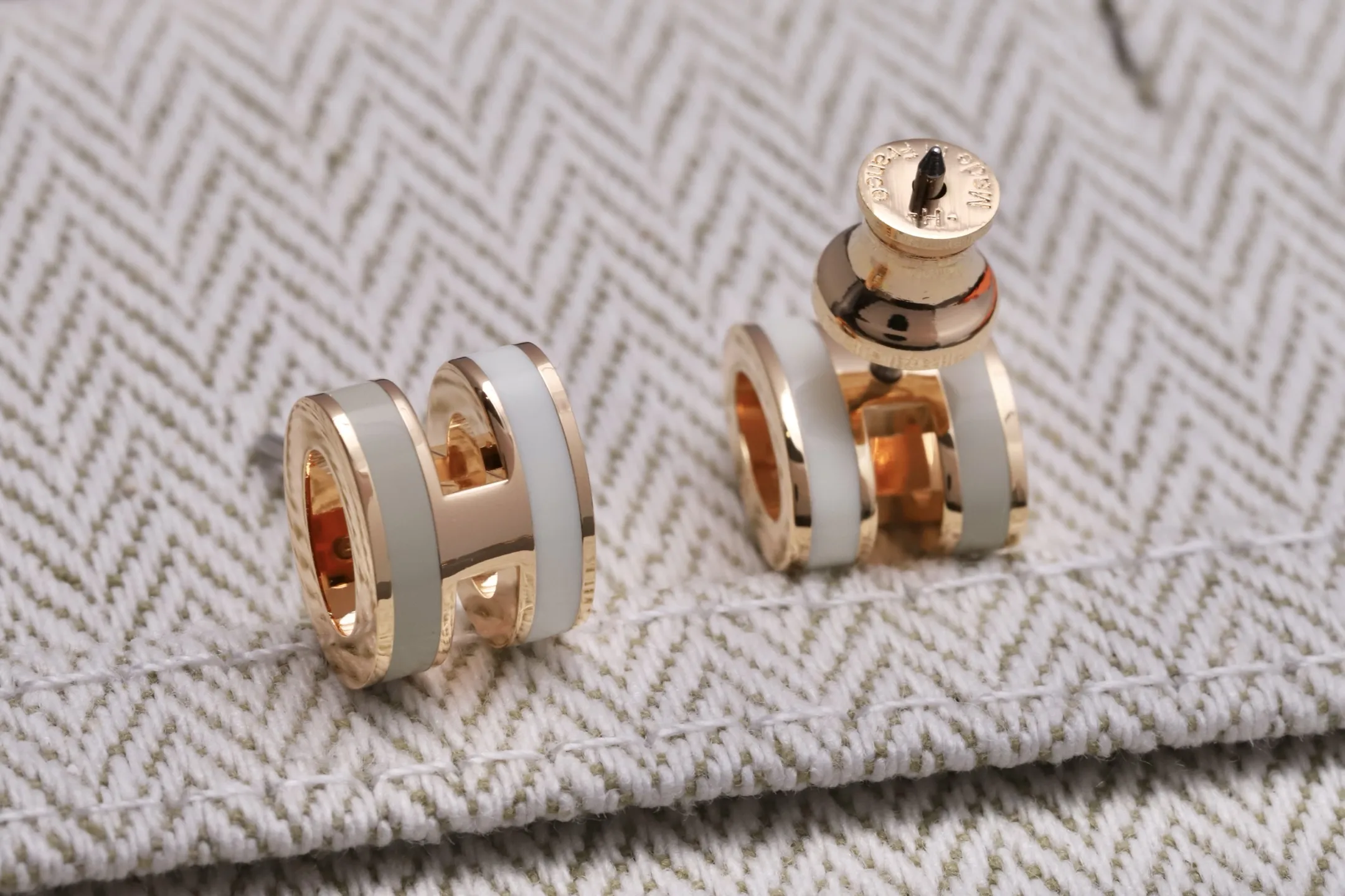 Pop H Mini Enamel Stud Earrings D17517057 — view 5