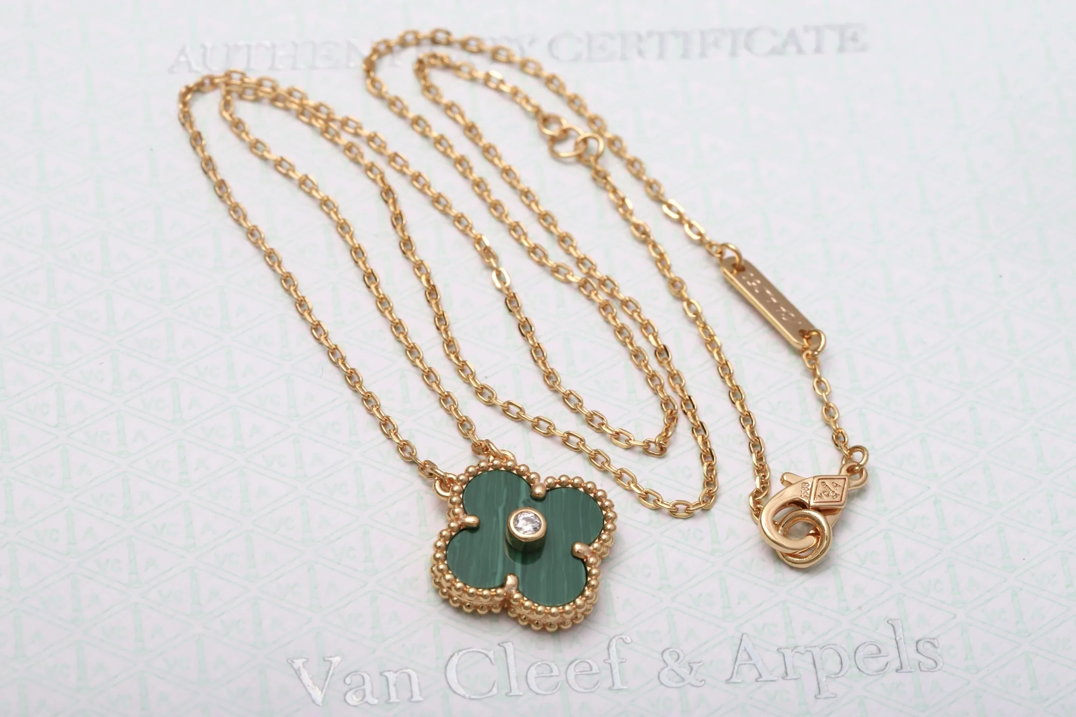 Vintage Alhambra Malachite and Diamond Pendant Necklace D15017313 — view 3