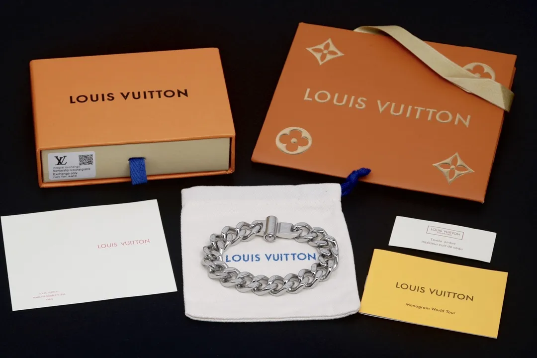 Monogram Engraved Cuban Chain Bracelet D14016556 — view 7