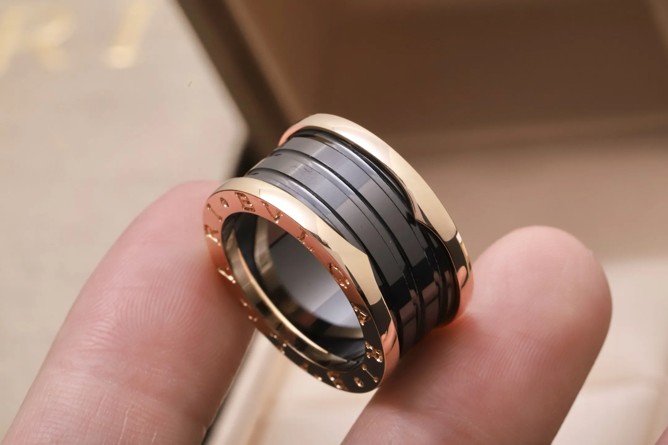 B.zero1 Rock Four-Band Ring in Black Ceramic D20017208 — view 6