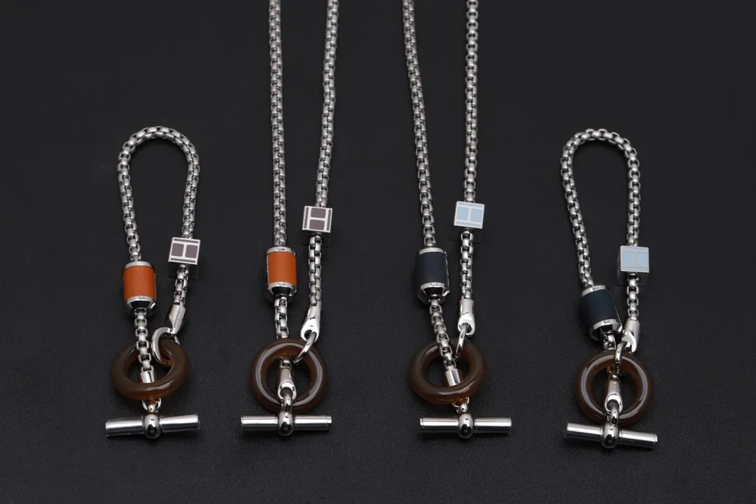 Meli-Melo Buffalo Horn and Lacquer Pendant Necklace D24517718 — view 8