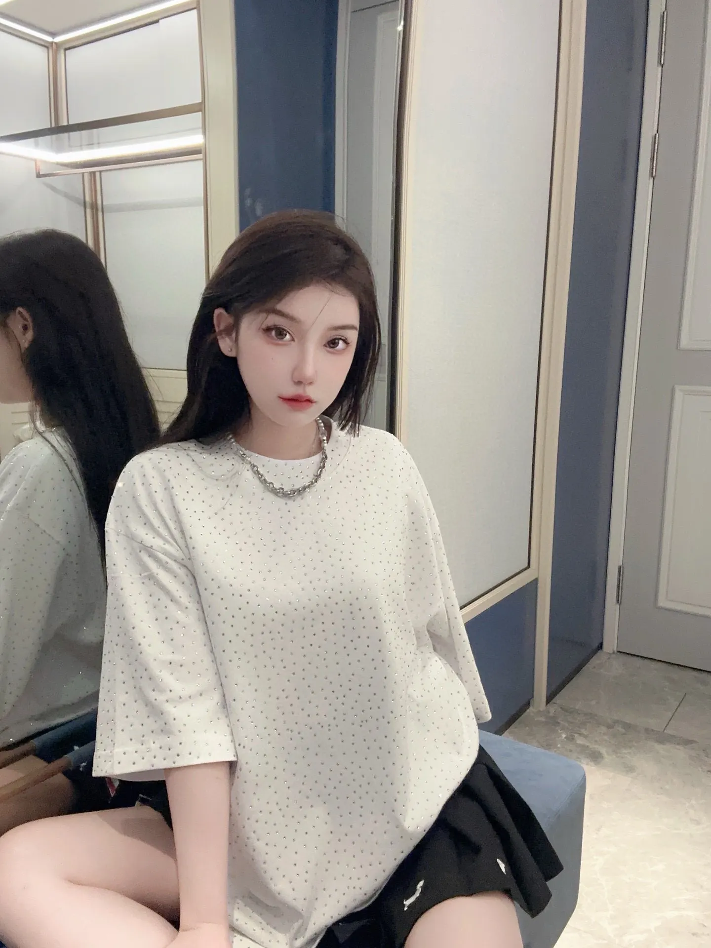 Crystal-Embellished Oversized T-Shirt D14011440