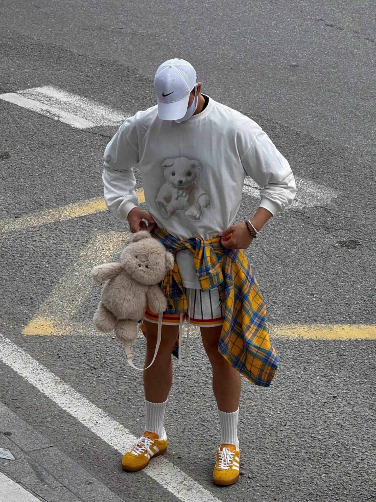 Teddy Bear Graphic Long-Sleeve T-Shirt D14011419