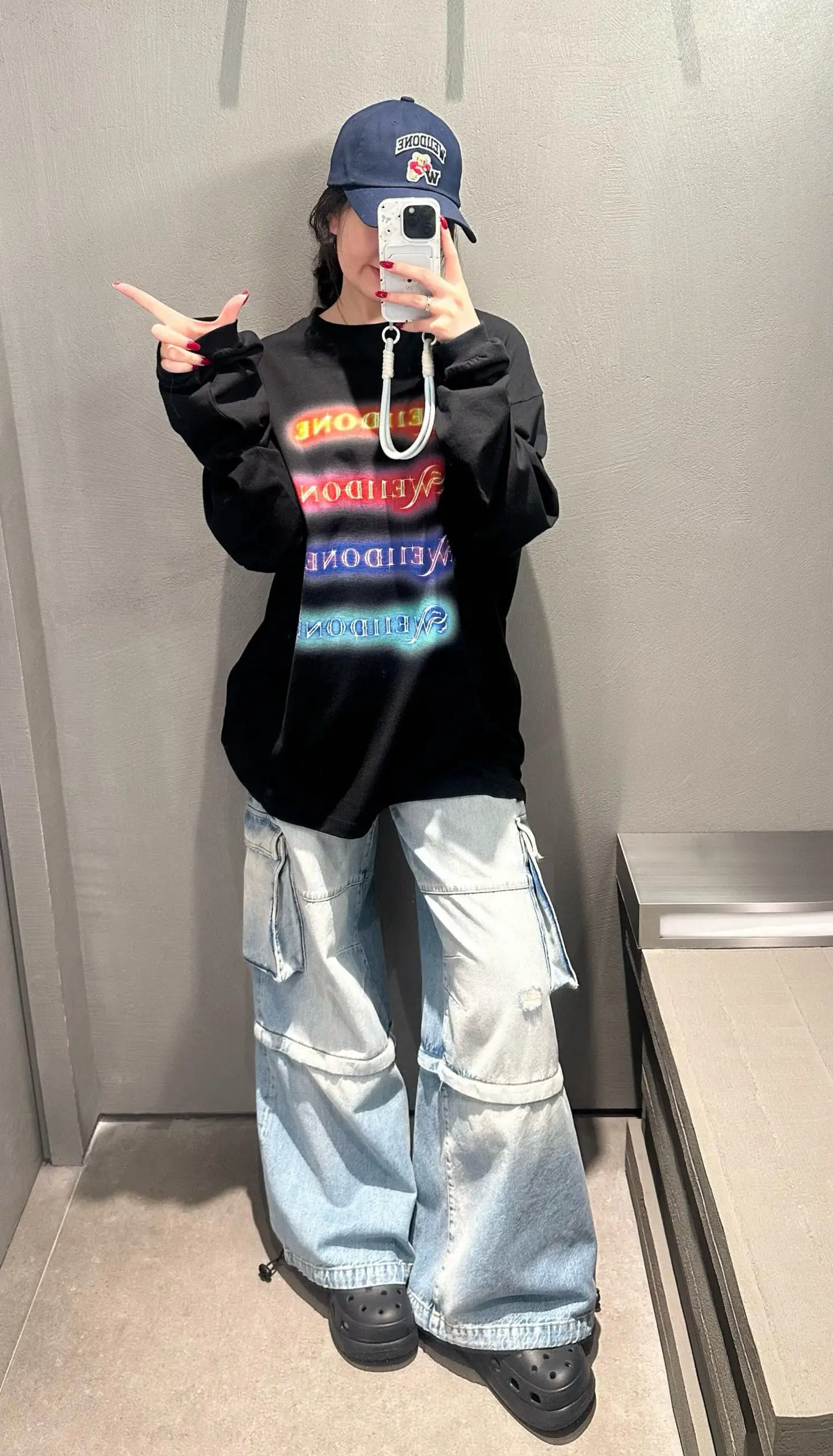 Neon Logo Long-Sleeve Cotton T-Shirt D14011417 — view 9