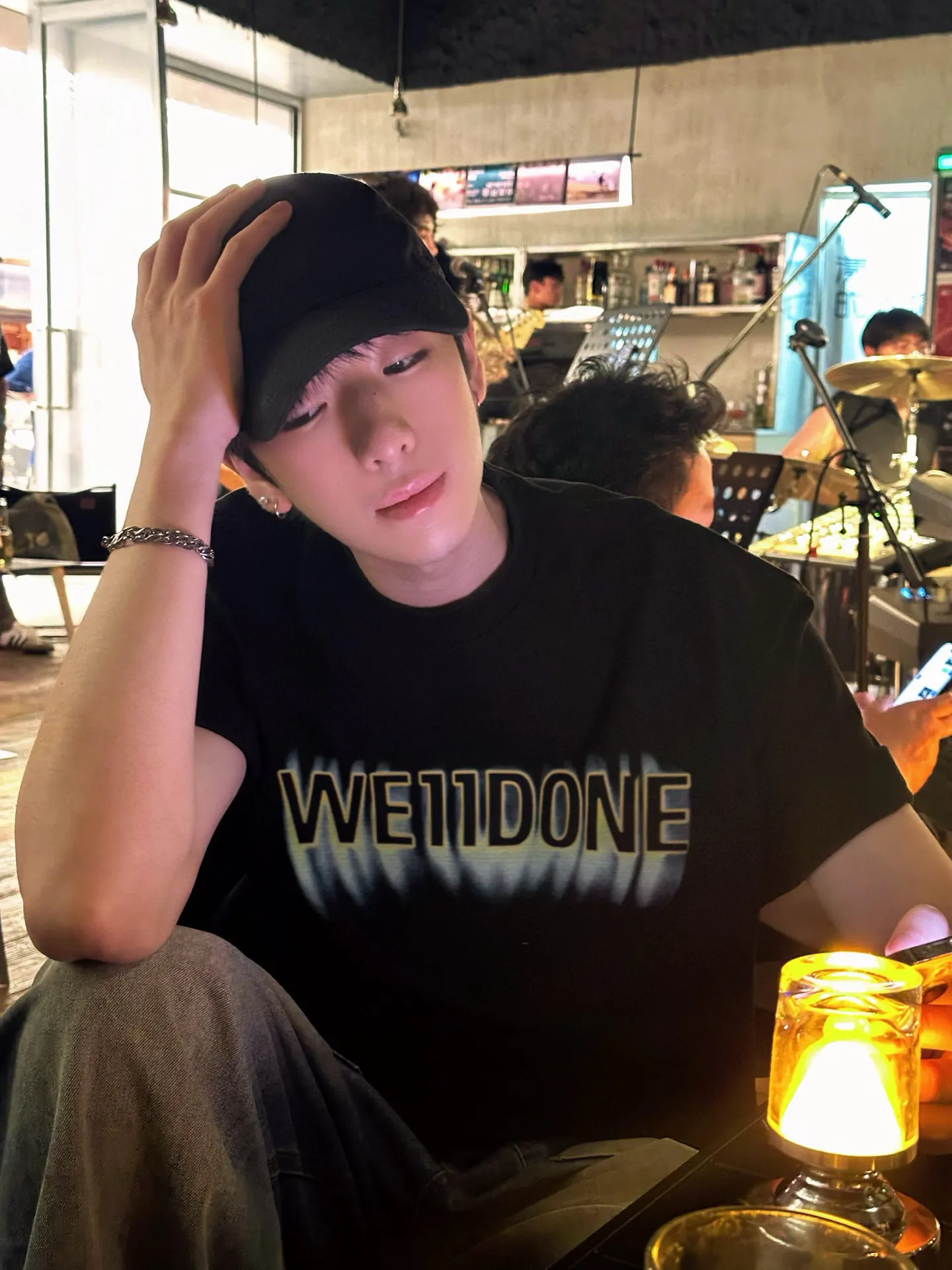 We11done Flame Logo Graphic T-Shirt D14011410