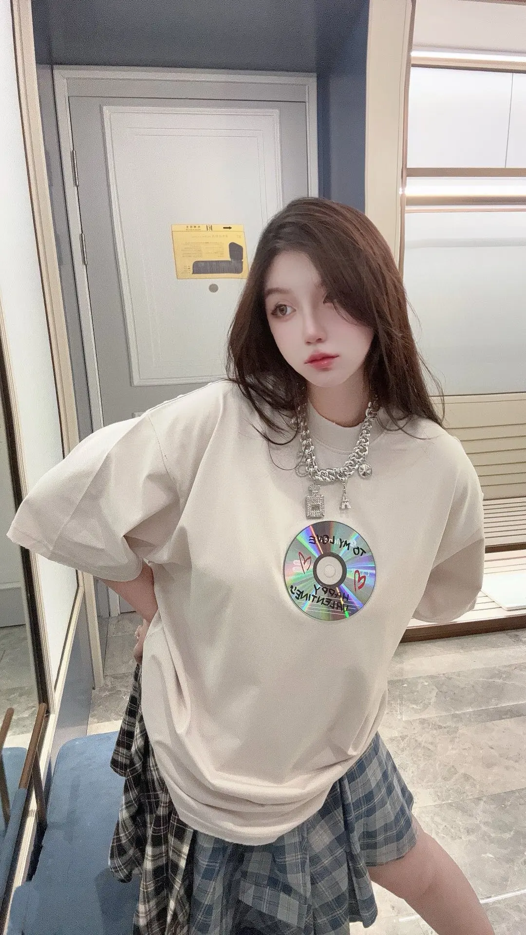 CD Graphic Print Oversized T-Shirt D14011430