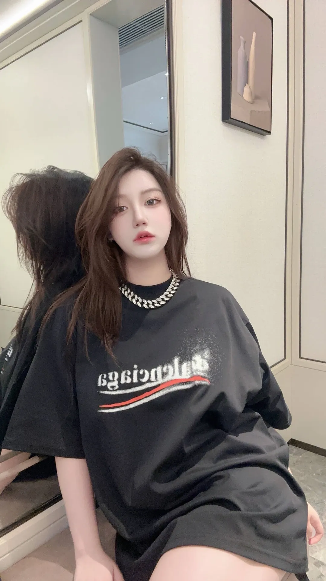 Blurred Logo Graphic Cotton T-Shirt D14011438